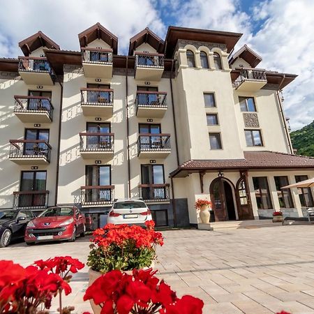 River Hotel & Spa Călimăneşti Exterior foto
